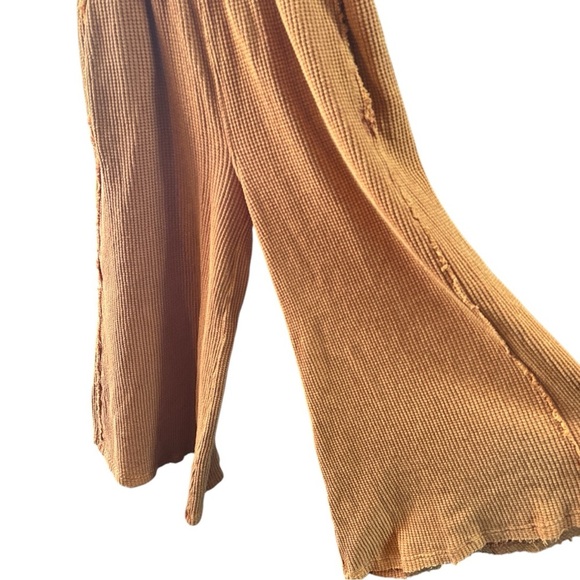 Pumpkin spice wide leg pants. - Picture 4 of 5